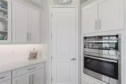 29657 Picana Lane, Wesley Chapel, FL 33543 - Photo 22
