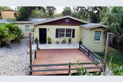 10004 Memorial Highway, Tampa, FL 33615 - Photo 1