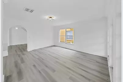 1612 Prowmore Dr, Brandon, FL 33511 - Photo 14