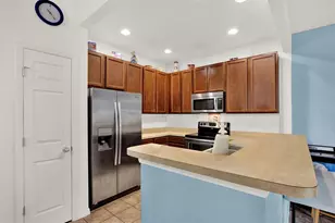 6843 46th Ln N, Pinellas Park, FL 33781 - Photo 4