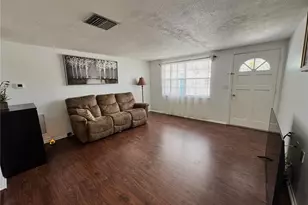 1345 Basswood Dr, Holiday, FL 34690 - Photo 8