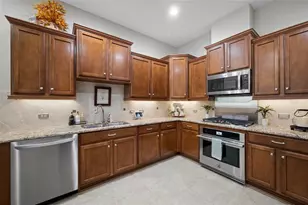 2923 Devonoak Blvd, Land O Lakes, FL 34638 - Photo 16