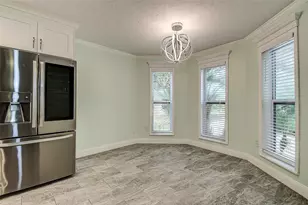510 Wideview Ave, Tarpon Springs, FL 34689 - Photo 10