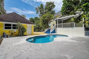 510 Wideview Ave, Tarpon Springs, FL 34689 - Photo 42