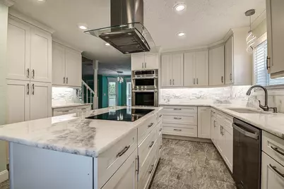 510 Wideview Avenue, Tarpon Springs, FL 34689 - Photo 8