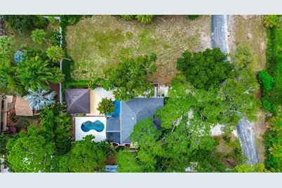 510 Wideview Avenue, Tarpon Springs, FL 34689 - Photo 44