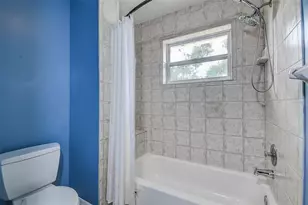 510 Wideview Ave, Tarpon Springs, FL 34689 - Photo 22