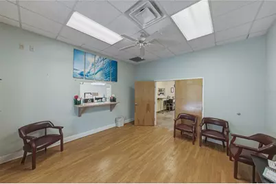 1214 W Reynolds Street #1, Plant City, FL 33563 - Photo 6