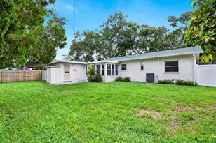 8567 Ridge Rd, Seminole, FL 33772 - Photo 2