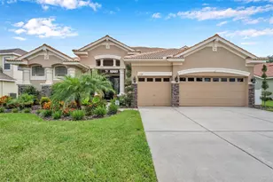 11519 Belle Haven Dr, New Port Richey, FL 34654 - Photo 2
