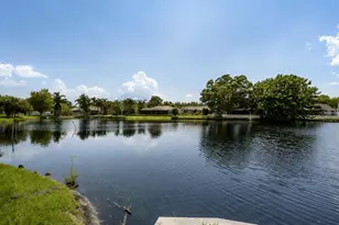16208 Pebblebrook Dr, Tampa, FL 33624 - Photo 20