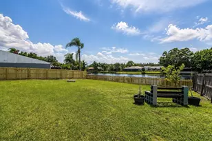 16208 Pebblebrook Dr, Tampa, FL 33624 - Photo 18