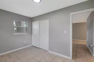 10315 N 9th St, Tampa, FL 33612 - Photo 28