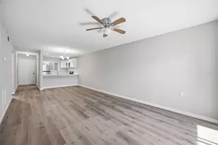 39132 Co Rd 54, Zephyrhills, FL 33542 - Photo 12