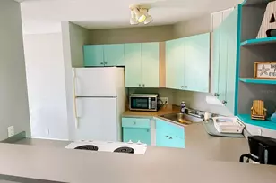 3315 58th Ave S, Saint Petersburg, FL 33712 - Photo 6