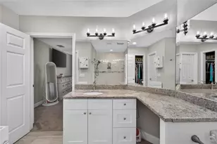 3422 W Shell Point Rd, Ruskin, FL 33570 - Photo 52