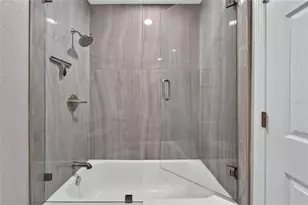 3422 W Shell Point Rd, Ruskin, FL 33570 - Photo 60