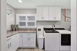 3422 W Shell Point Rd, Ruskin, FL 33570 - Photo 44