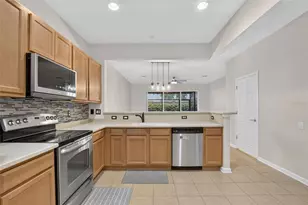10137 Pink Palmata Ct, Riverview, FL 33578 - Photo 6