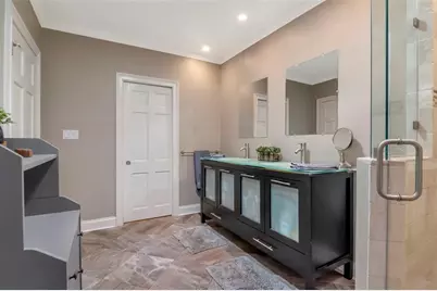 2535 Lake Ellen Drive, Tampa, FL 33618 - Photo 26