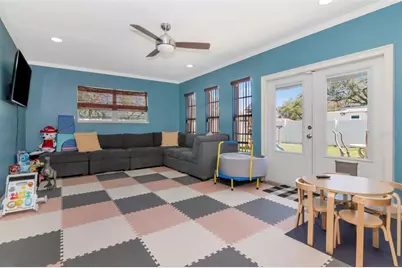 2535 Lake Ellen Drive, Tampa, FL 33618 - Photo 72