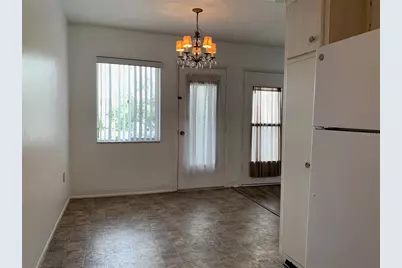 8126 112th Street #203, Seminole, FL 33772 - Photo 6