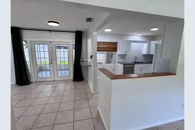 1709 Eaton Drive NE, Clearwater, FL 33756 - Photo 6
