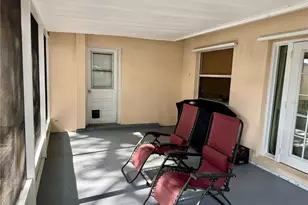 1709 Eaton Dr NE, Clearwater, FL 33756 - Photo 16
