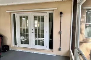 1709 Eaton Dr NE, Clearwater, FL 33756 - Photo 20