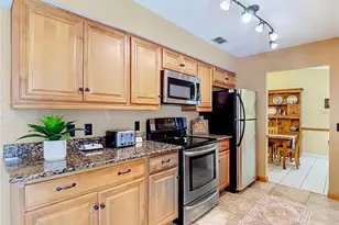 11007 Airview Dr, Tampa, FL 33625 - Photo 26