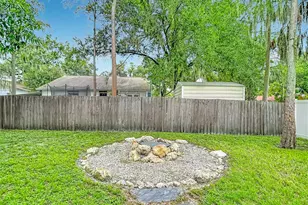 11007 Airview Dr, Tampa, FL 33625 - Photo 48
