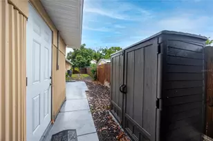 755 43rd Street N, Saint Petersburg, FL 33713 - Photo 44