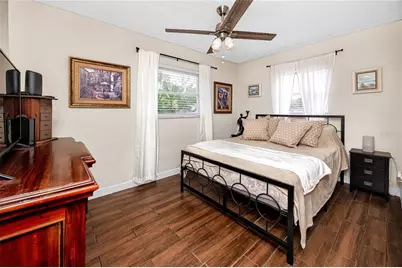755 43rd Street N, Saint Petersburg, FL 33713 - Photo 18