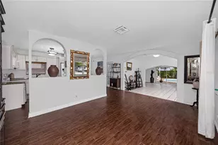755 43rd Street N, Saint Petersburg, FL 33713 - Photo 6