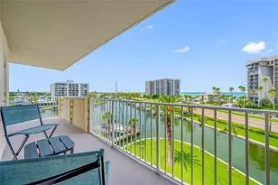 1621 Gulf Blvd, Clearwater Beach, FL 33767 - Photo 10