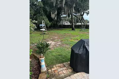 1109 S Chateau Point, Inverness, FL 34450 - Photo 6