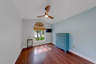 8422 Poydras Ln, Tampa, FL 33635 - Photo 38