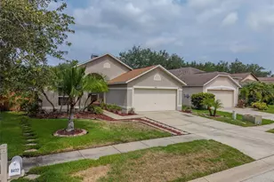 8422 Poydras Ln, Tampa, FL 33635 - Photo 2