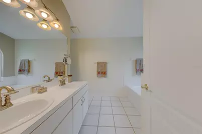 8422 Poydras Lane, Tampa, FL 33635 - Photo 28
