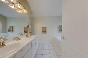 8422 Poydras Ln, Tampa, FL 33635 - Photo 28