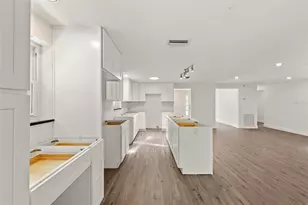 528 Lucerne Ave, Tampa, FL 33606 - Photo 8