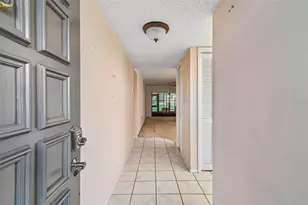 129 Nancy Dr, Oldsmar, FL 34677 - Photo 6