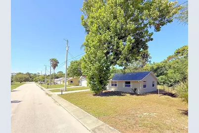 15839 Villa Drive, Hudson, FL 34667 - Photo 2