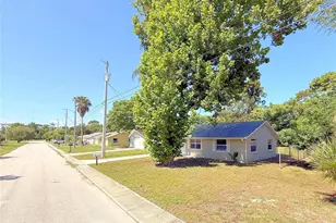 15839 Villa Dr, Hudson, FL 34667 - Photo 2