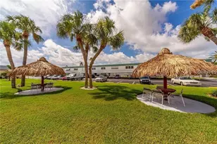 5356 81st St N, Saint Petersburg, FL 33709 - Photo 26