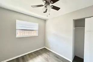 673 59th St S, Saint Petersburg, FL 33707 - Photo 18