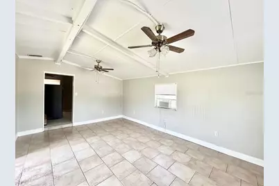 673 59th Street S, Saint Petersburg, FL 33707 - Photo 8