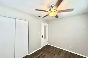 673 59th St S, Saint Petersburg, FL 33707 - Photo 28