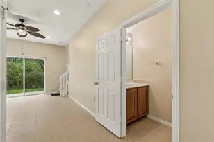 20112 Indian Rosewood Dr, Tampa, FL 33647 - Photo 8