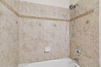 20112 Indian Rosewood Drive, Tampa, FL 33647 - Photo 32